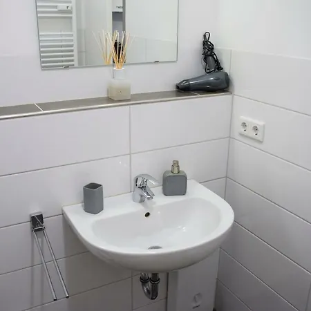 Apartment Comfort *